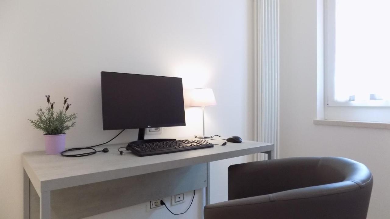 Millyholidays - Apartment Lilla - Center - Nearby Beach - Private Garden - Spa Pool 바르돌리노 외부 사진