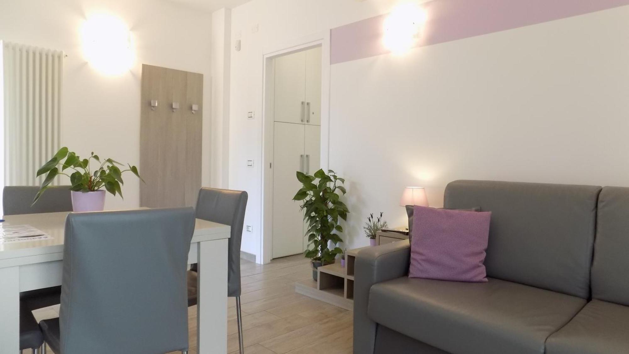 Millyholidays - Apartment Lilla - Center - Nearby Beach - Private Garden - Spa Pool 바르돌리노 외부 사진